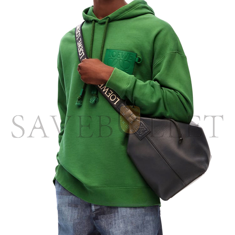 l0ew* cubi crossbody bag in S*pple smooth calfskin and jacquard b906k70x01 (44*30*18cm)